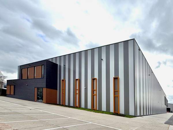 Nieuwbouw bedrijfspand Nieuw Vennep  Meer dan bouwen