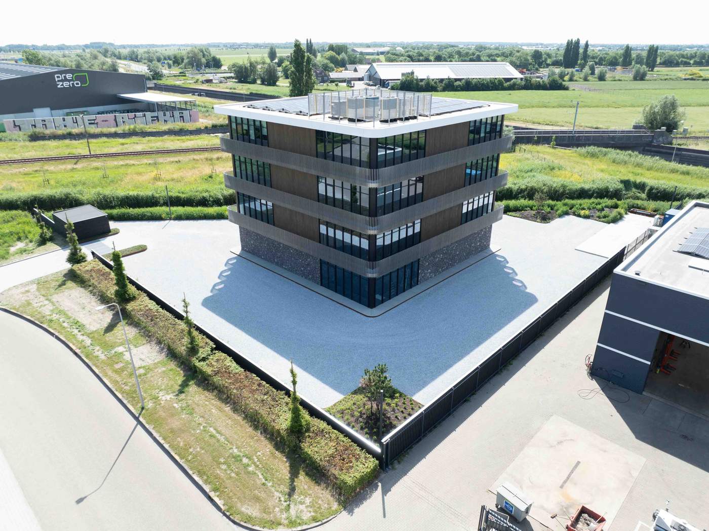 Nieuwbouw bedrijfspand Cebec Beveiligingen BV  Meer dan bouwen