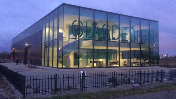 Nieuwbouw bedrijfspand Glasdesign  Meer dan bouwen