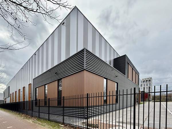 Nieuwbouw bedrijfspand Nieuw Vennep  Meer dan bouwen