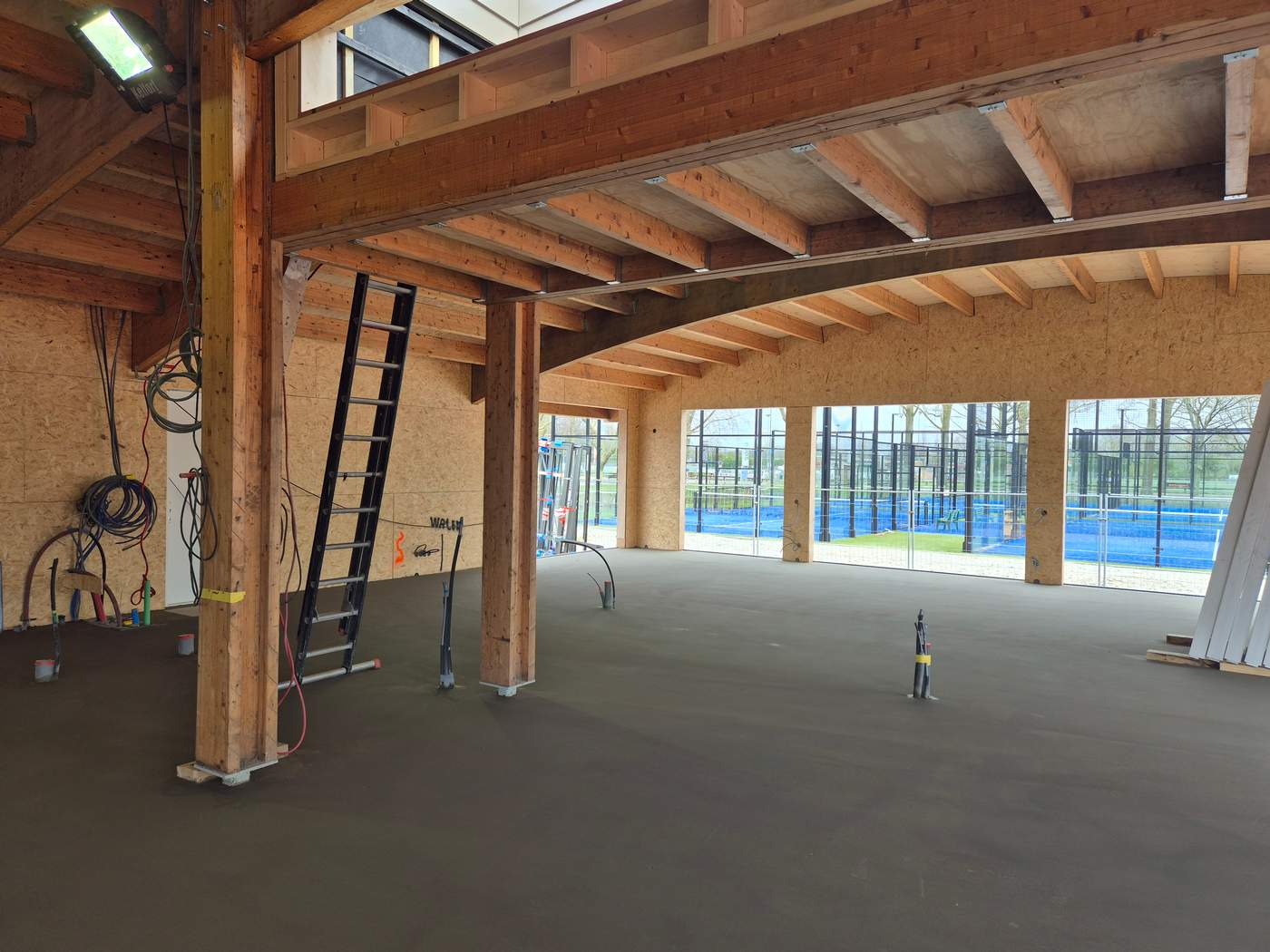 Nieuwbouw clubhuis tennisvereniging Nieuwe Sloot  Meer dan bouwen