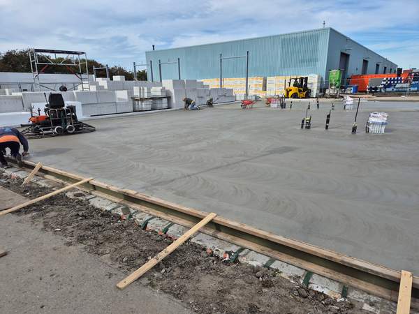 Nieuwbouw bedrijfsunits Koudekerk aan den Rijn  Meer dan bouwen