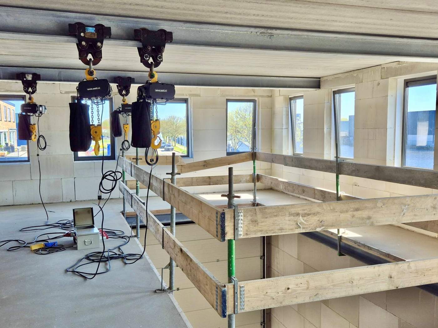 Nieuwbouw bedrijfsunits Koudekerk aan den Rijn  Meer dan bouwen