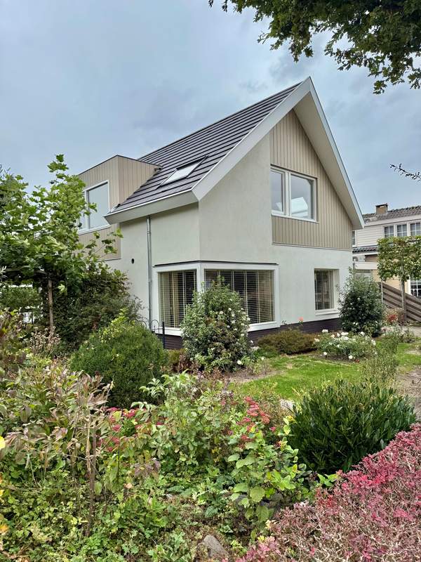 Aanbouw, opbouw, dakkapel of verbouwing, wij realiseren uw woonwensen  Meer dan bouwen