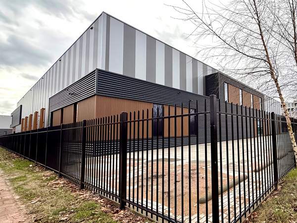 Nieuwbouw bedrijfspand Nieuw Vennep  Meer dan bouwen