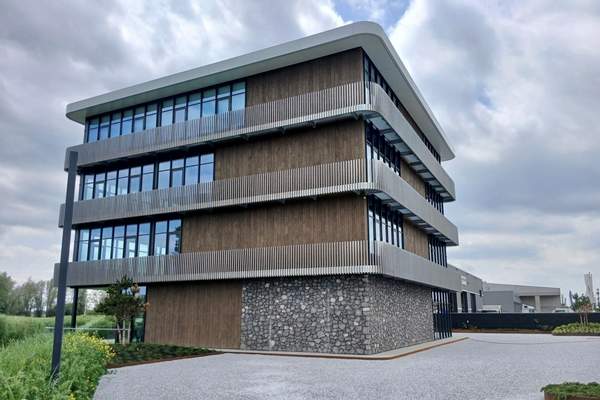 Nieuwbouw bedrijfspand Cebec Beveiligingen BV  Meer dan bouwen