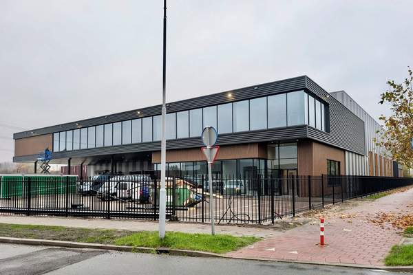 Nieuwbouw bedrijfspand Markkaweg Nieuw vennep  Meer dan bouwen