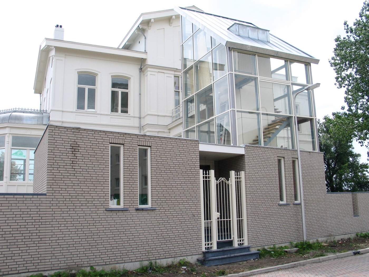 Volledige renovatie van het koetshuis Villa Nuova in Alphen aan den Rijn  Meer dan bouwen