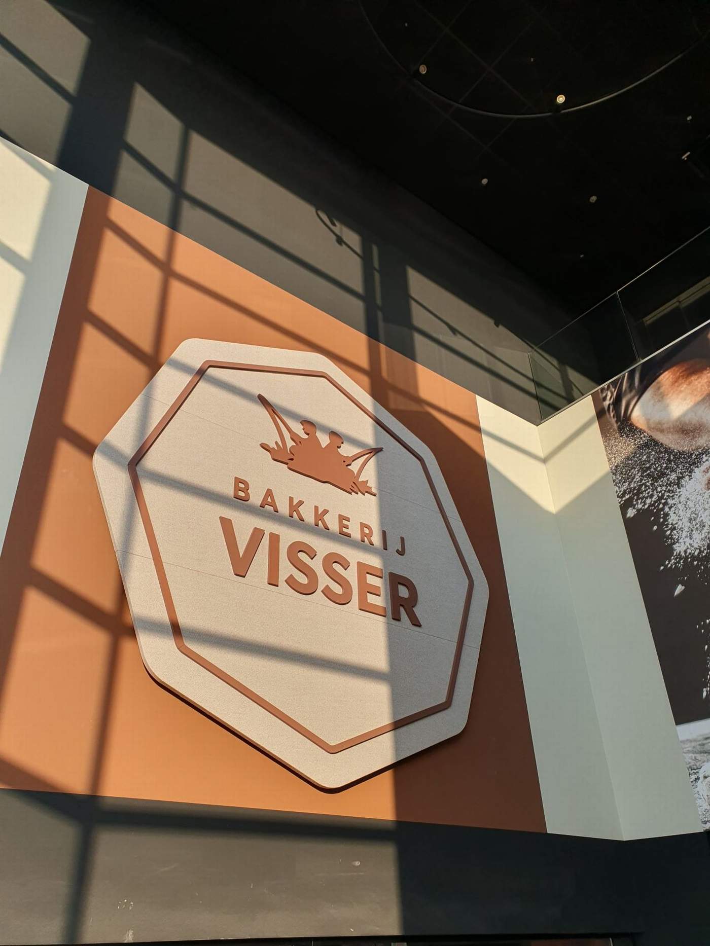 Uitbreiding bedrijfspand Bakkerij Visser  Meer dan bouwen